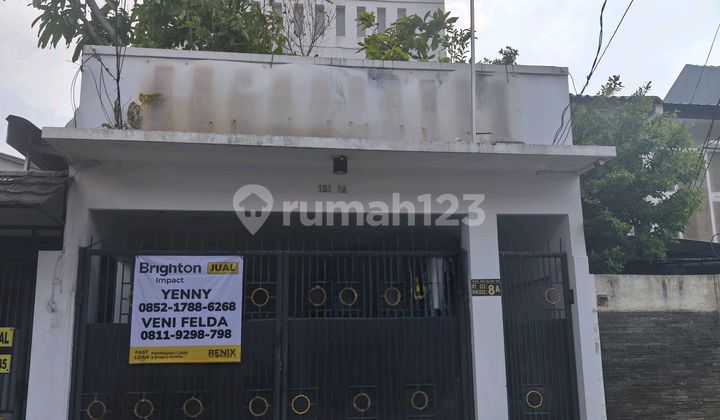 Di Jual Rumah 4 Lantai Siap Huni Di Meruya Selatan Rumah Bagus di Jl. Meruya Selatan No. 1, Meruya Selatan, Kembangan, Kota Jakarta Barat, DKI Jakarta, Indonesia, 11650, Meruya SHM