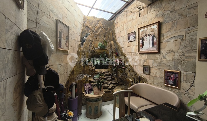 Di Jual Rumah 2 Lantai Siap Huni di Slipi Jakarta Barat 2