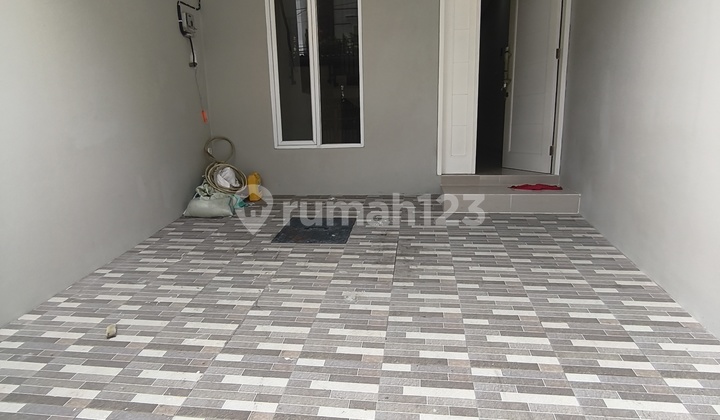 House, 3 Floors, Freehold Title, in Duri Kepa. 2