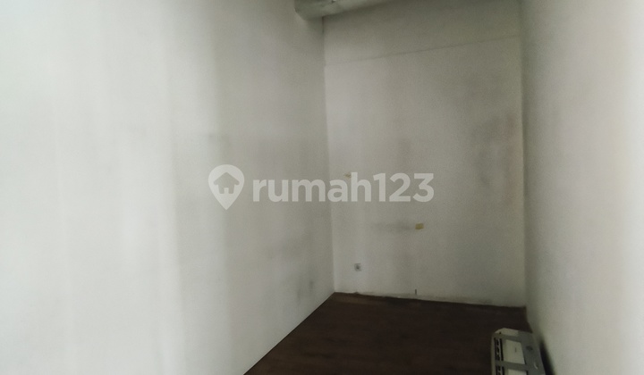 For Rent Office Space CNI Building Puri Indah Office Building at CNI Building, Jl. Puri Elok 1 1, South Kembangan, Kembangan, West Jakarta City, DKI Jakarta, Indonesia, 11610, Puri Indah 140.0 M² Unfurnished 2