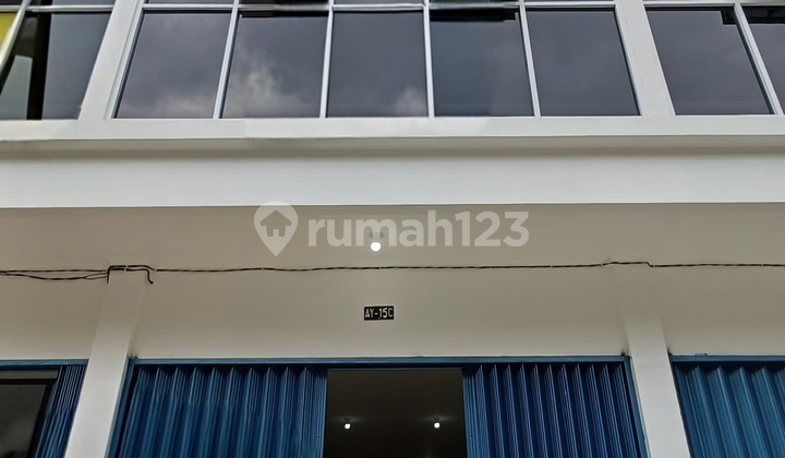 Shop House, 3 Floors, Freehold Title, in Green Ville. 1