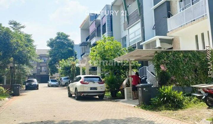 Kavling Kotak Datar Siap Bangun Row Jalan Lebar Di Cluster Bagus  2