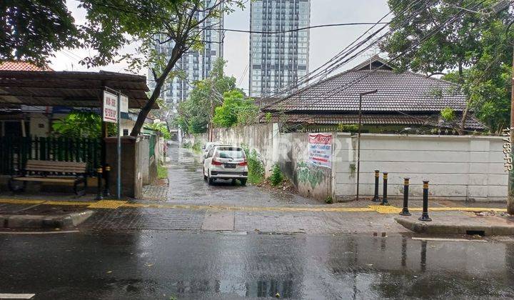 Rumah Tua Tanah  7 Kamar Kost  Lokasi Strategis Dekat Pintu Tol  2