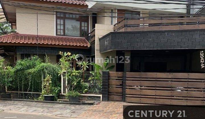 Rumah Siap Huni Di Hook Semi Furnished  Di Tanjung Barat 1