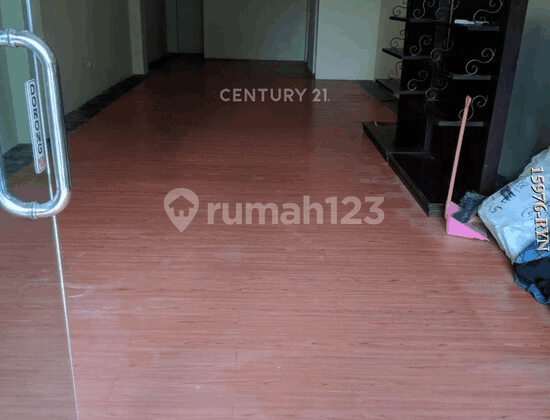 For Rent 3-Story Shop House Suitable for Business 2