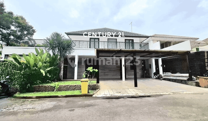 For Sale: Move-In Ready Minimalist House in Cilandak Complex