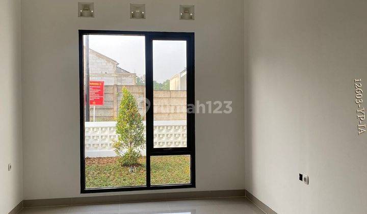 Rumah Brandnew Cantik Posisi Hook Dijual Di Cluster Avani Hills  2