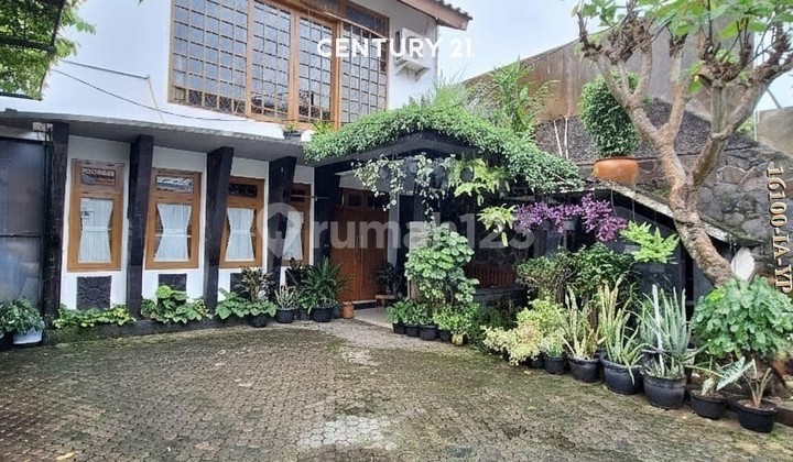 Ready-to-Live House for Sale in Cilandak, South Jakarta