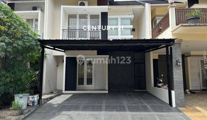 Rumah Minimalis Modern Dalam Cluster Dekat Stasiun Jurangmangu  1