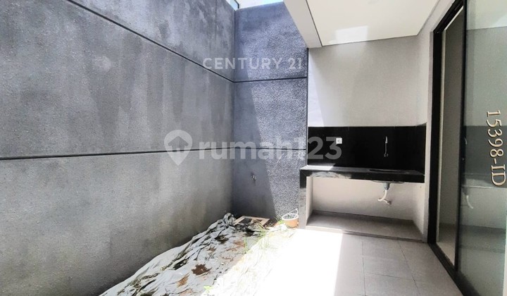 Disewakan Rumah Baru Nordic Kebayoran Harmony 2