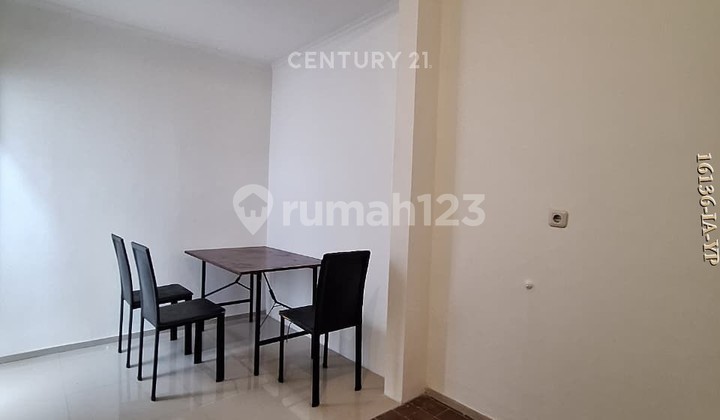 Disewakan Rumah Siap Huni One Gate System Dekat Alazhar Bintaro 2