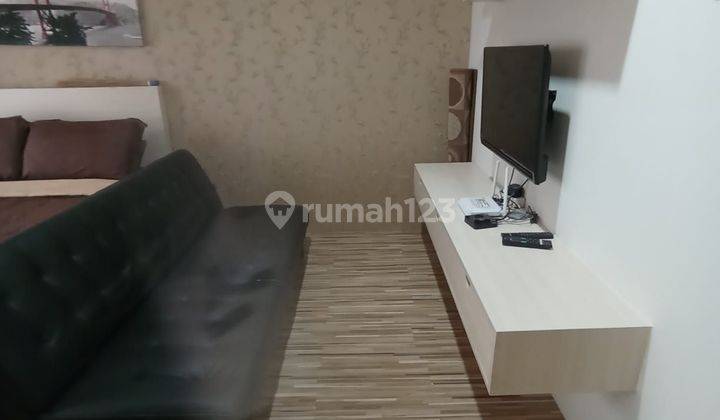 Lantai sedang Apartemen breeze ready siapa huni 2