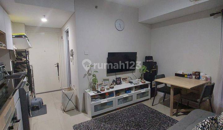 Full Furnished Apartemen breeze  2