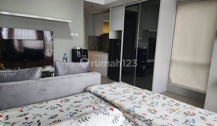 Apartemen breeze Studio full Furnished  2