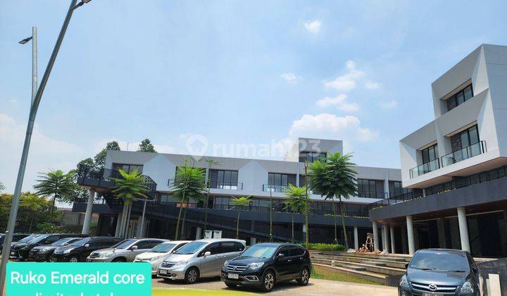 Ruko Emerald Core Siap Huni New Konsep  2