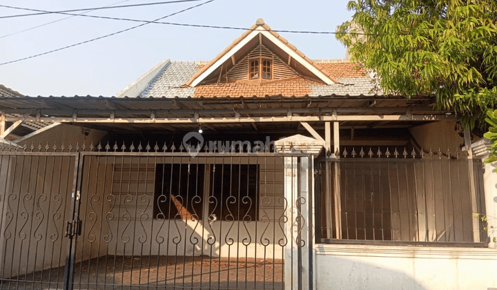 Rumah Unfurnished Lokasi Strategis Darmo Permai Utara 1