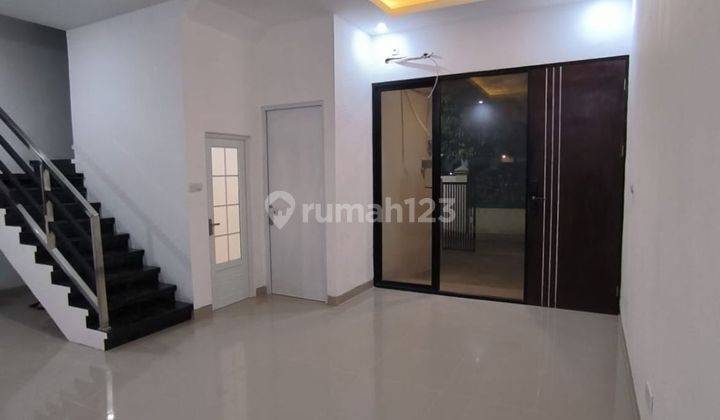 Rumah Modern Minimalist Simpang Darmo Permai Selatan 2