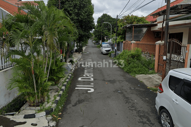 Rumah Bagus Area Nyaman Darmo Baru Barat 2