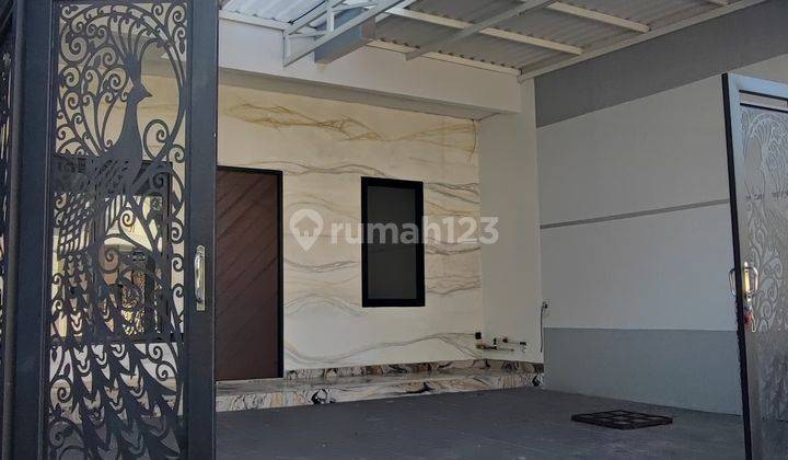 Rumah Modern 2 Lantai Darmo Permai Timur 2