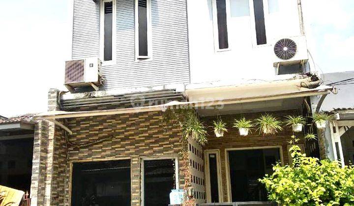 Dijual rumah 2 lantai siap huni 1