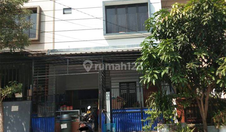 Rumah 3 Lantai 3 Kamar Dekat Stasiun Kereta di Poris Indah 1