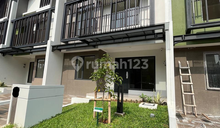 New 2-story house with 3 bedrooms and attic room in Leonora 1