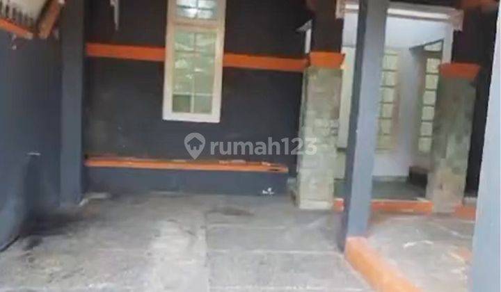 Rumah 1,5 Lantai 3 Kamar Nonfurnished di Banjar Wijaya 1