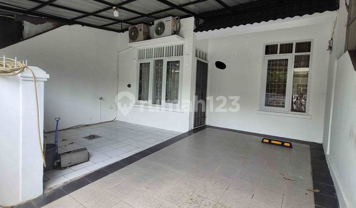 Rumah 1 Lantai 2 Kamar Siap Huni Dekat Tol di Nusaloka Rumah 1 Lantai 2 Kamar Siap Huni Dekat Tol di Nusaloka