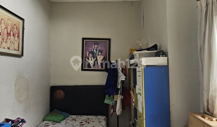 Rumah 1 lantai 3 kamar hadap selatan di Griya Loka 2
