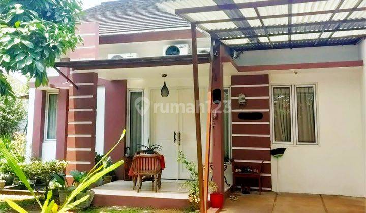 Rumah Hook 1 Lantai 3+1 Kamar Dekat Stasiun Kereta 1