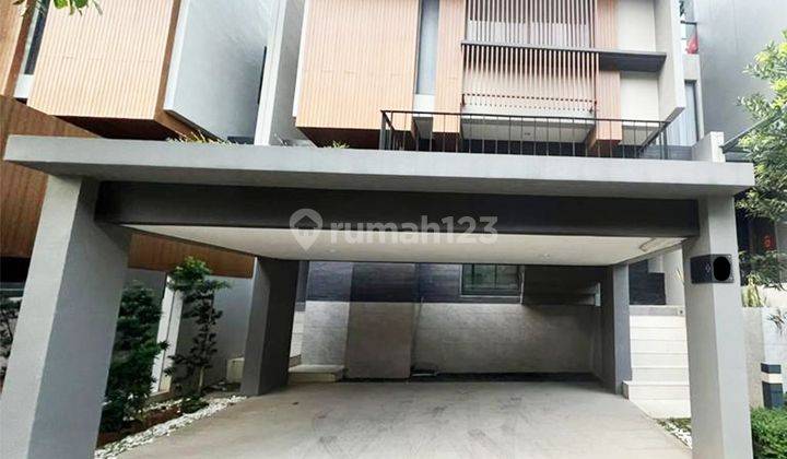 Rumah 2 Lantai 4+1 Kamar Hadap Selatan Dekat Ipeka di Caelus 1