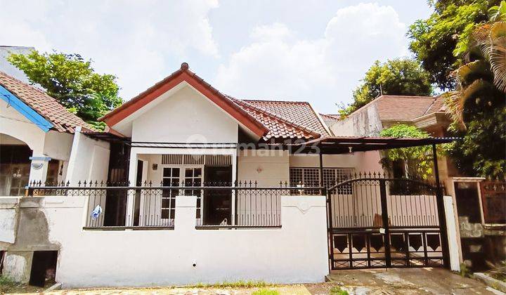 Rumah 1 Lantai Sudah Renovasi 3+1 Kamar di Villa Melati Mas 1