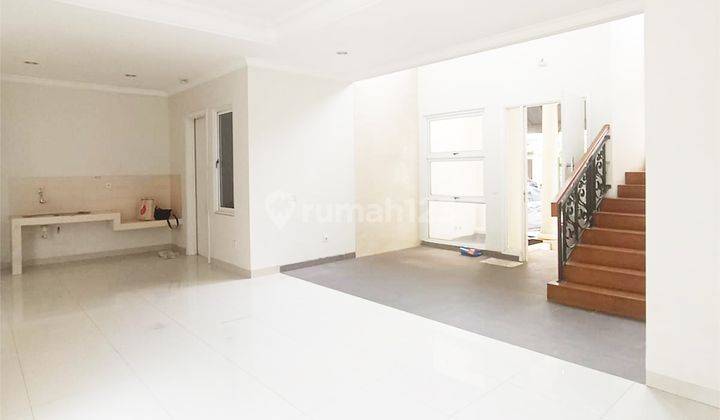 Rumah 2 Lantai 3+1 Kamar Dekat Ipeka Di Greenwich 2