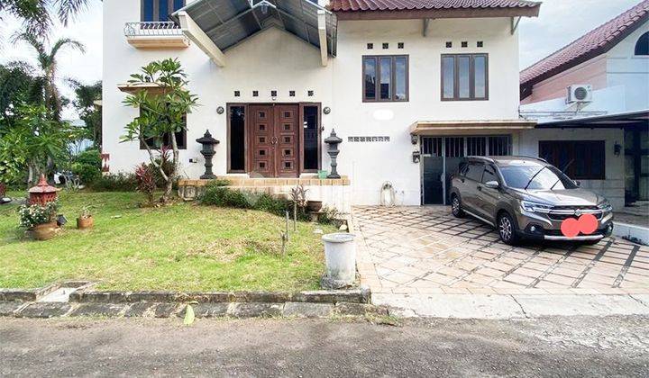 Rumah Hook 2 Lantai 5+1 Kamar di Sutera Harmoni 1