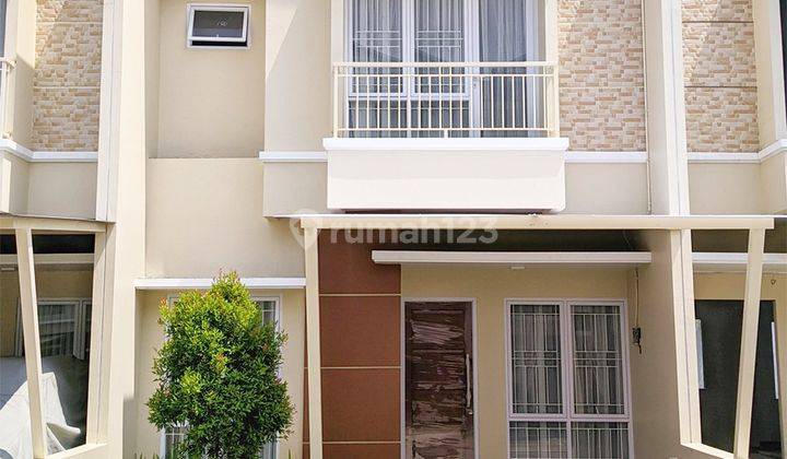 Rumah 2 Lantai 3+1 Kamar Hadap Barat di Green Bintaro Indah 1