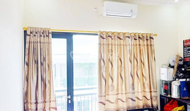 Rumah 2 Lantai 4 Kamar Semi Furnished Dekat Pintu Tol 2