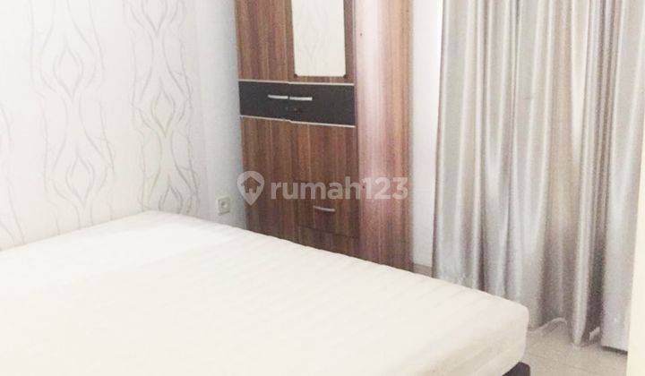 rumah 2 lantai 3+1 kamar semi furnished dekat binus 2