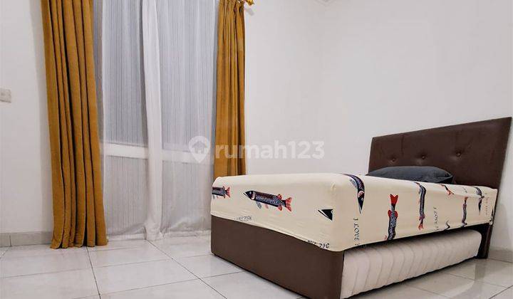 Rumah 2 Lantai 3+1 Kamar Full Furnished di Foresta 2