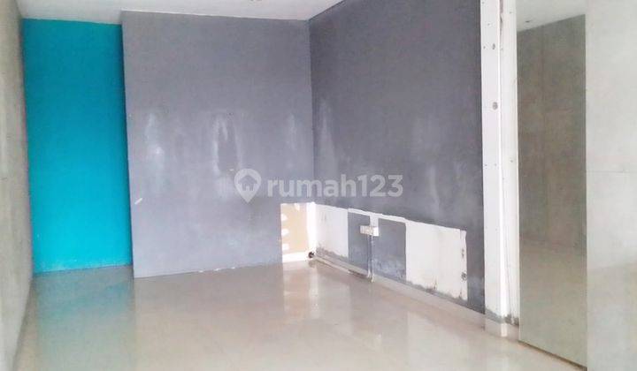 Ruko 2 Lantai 2 Unit Gandeng di Jalan Raya Hasyim Ashari 2