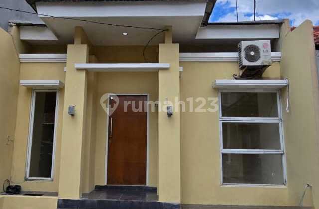 Rumah 1 lantai 3 kamar hadap barat di Taman Ubud