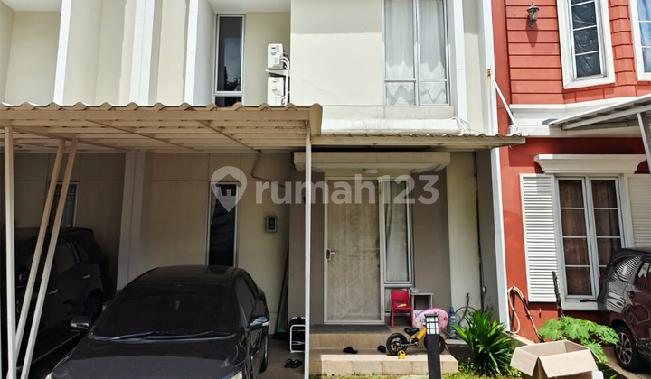 Rumah 2 lantai 3 kamar hadap barat di Boston Village