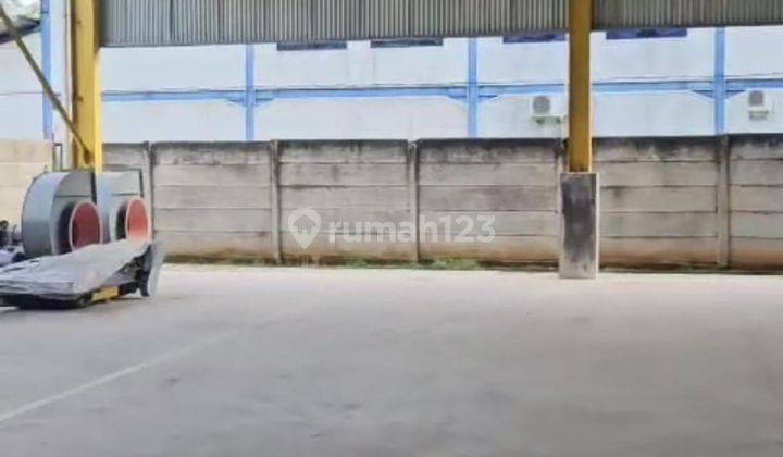 Gudang terbuka akses kontainer 40 feet di Korelet 1