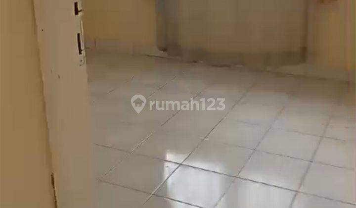 Rumah siap huni 2 lantai 3 kamar hadap selatan di Pacet 2