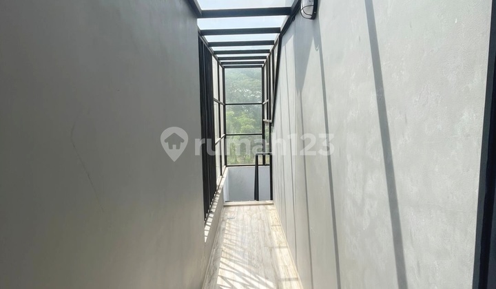 2-Storey House 4+1 Bedrooms with Northern Attic Room in Caelus 2