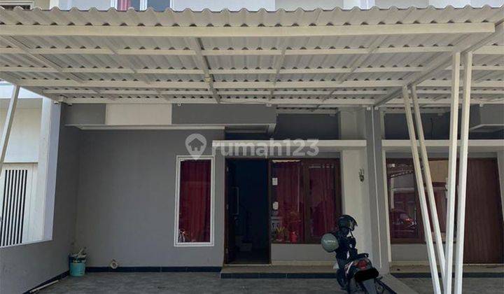 Rumah 2 Lantai 2+1 Kamar Hadap Utara di Premier Village 1