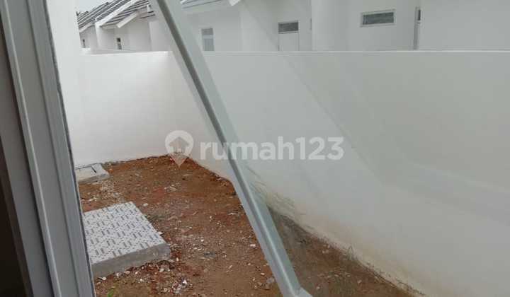 Rumah 1 Lantai 2 Kamar Hadap Utara di Citra Raya 2