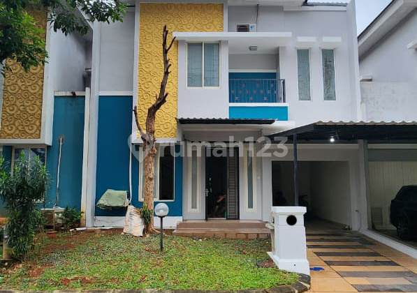 Rumah 2 lantai 3+1 kamar hadap barat siap huni di Ruby