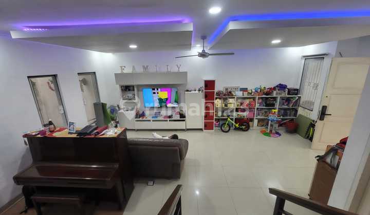 2-story house with 3+1 north-facing rooms in Bohemia