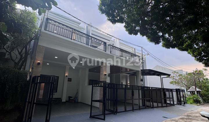 A new 2-story, 4-bedroom move-in ready house in Villa Melati Mas.