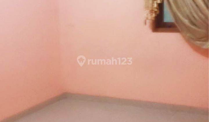 Rumah 2 Lantai 3+1 Kamar Dekat Alun Alun di Duta Bintaro 2